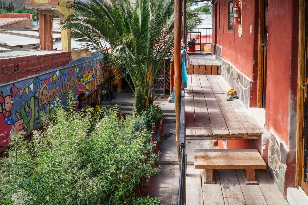 Tierra Andina Hostel Tilcara Exteriör bild